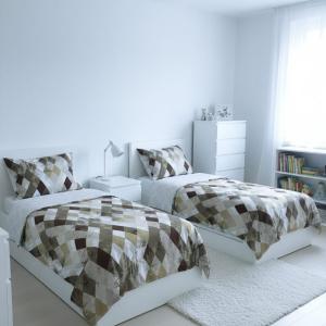 طقم سرير اطفال ٦ قطعه