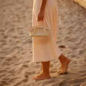 Demi Mini Canvas X Pink