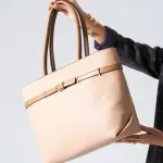Classic Belt Detail Tote-cafe