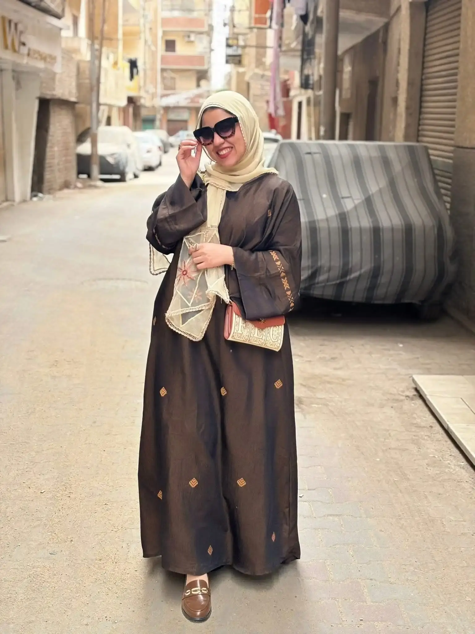 رِمال و نُحاس