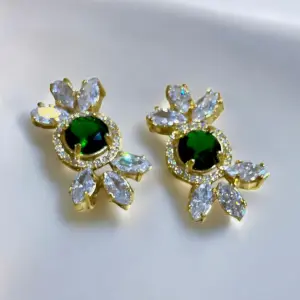 Open media 1 in modal Yomn Jewellery Malika ( ملكه )