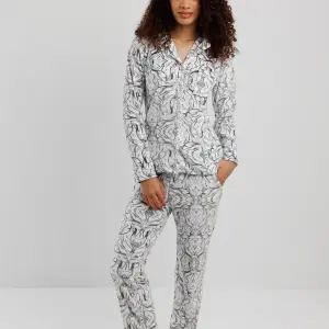 Dreamy Lines classic Pajama