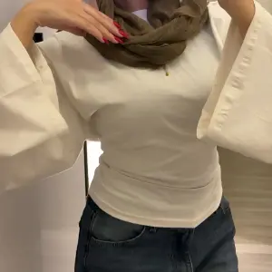 Snatch Top