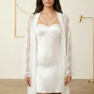 Soft Ivory Presence