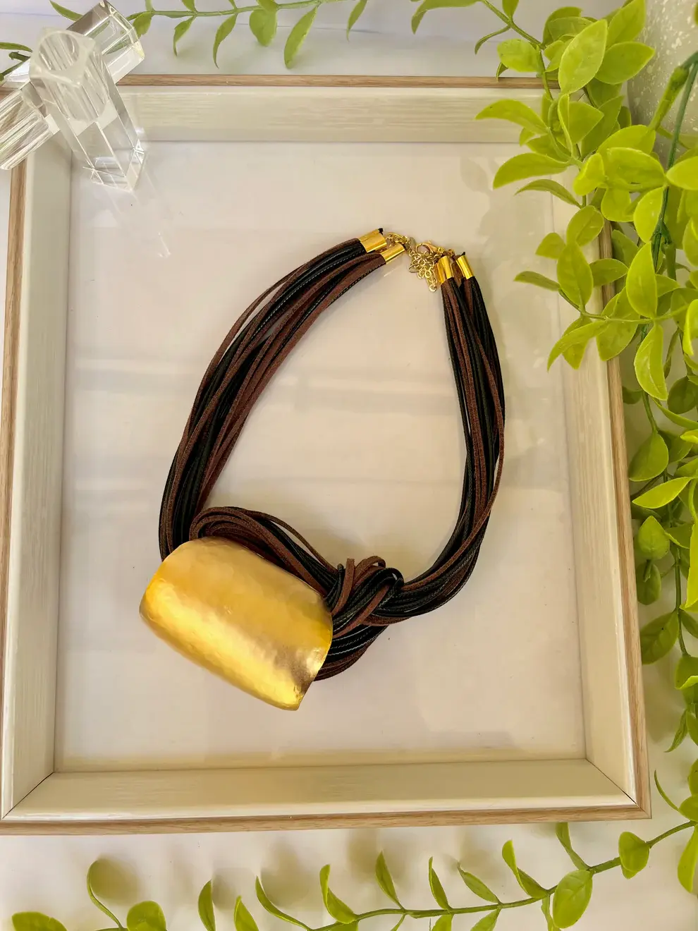 Zola necklace