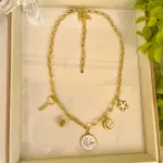 Open media 1 in modal Open media 2 in modal Yomn Jewellery Hayat necklace