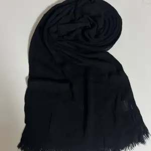 Taylandi scarf