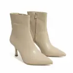 chic ankle boot with a sleek design R-903