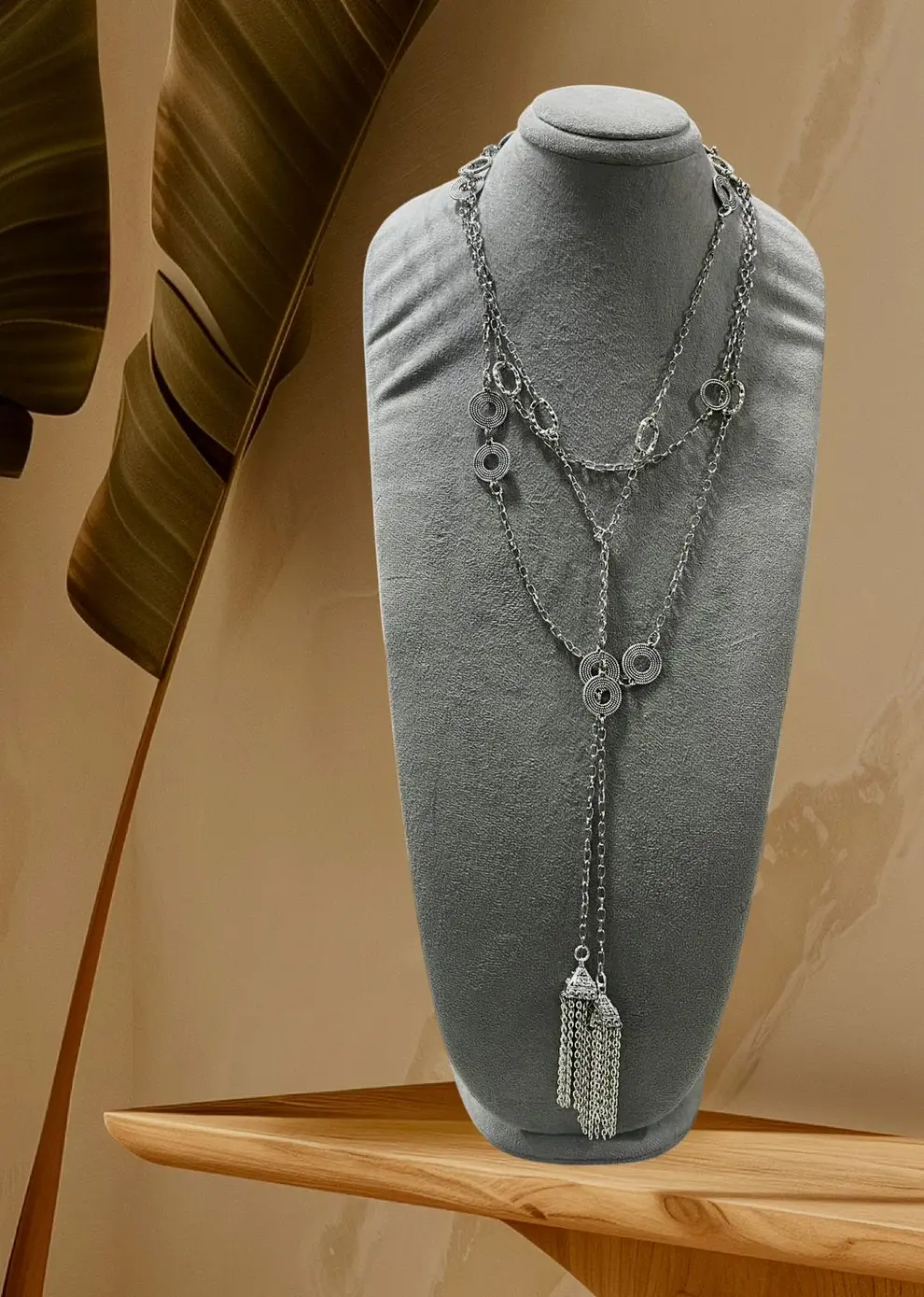 Open media 1 in modal Yomn Jewellery Infinity necklace
