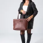 Classic Belt Detail Tote-brown