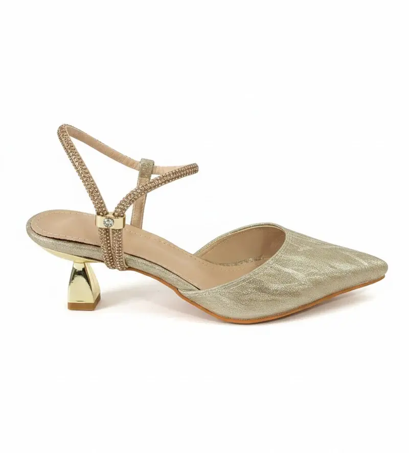 Heel with Sparkling Back Strap and Luxurious Details C-78