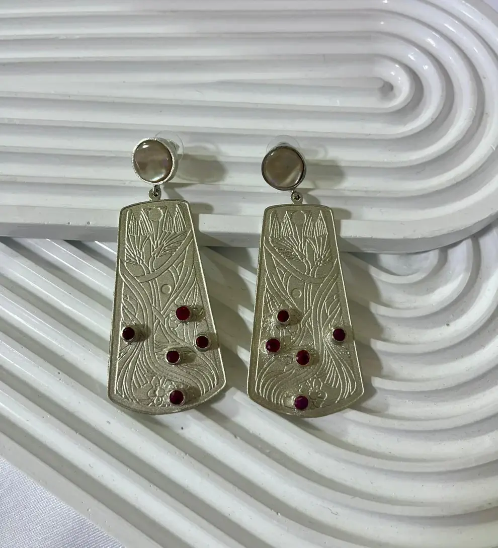 Yomn Jewellery Heritage bloom