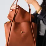 Minimalist Top-Handle Bag-havan