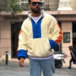 Sweat Shirt