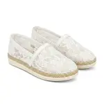 Floral Lace Slip-on Flats. BN-58
