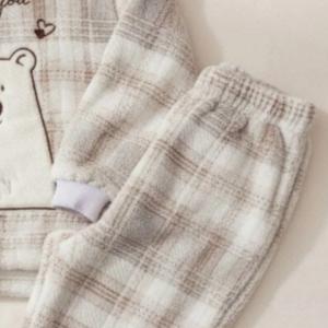 offwhite&brown pyjama set