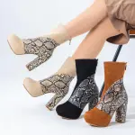 Half-boot suede in Lazar leather B-35