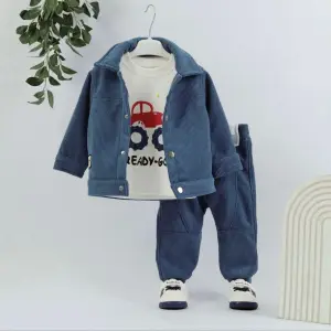 طقم خروجي 3 قطع اولادي قطيفة مضلع عربية جرار ازرق كيدي