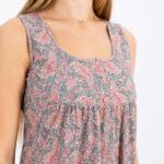 Vintage Rose Paisley Charm Sleeveless Dress