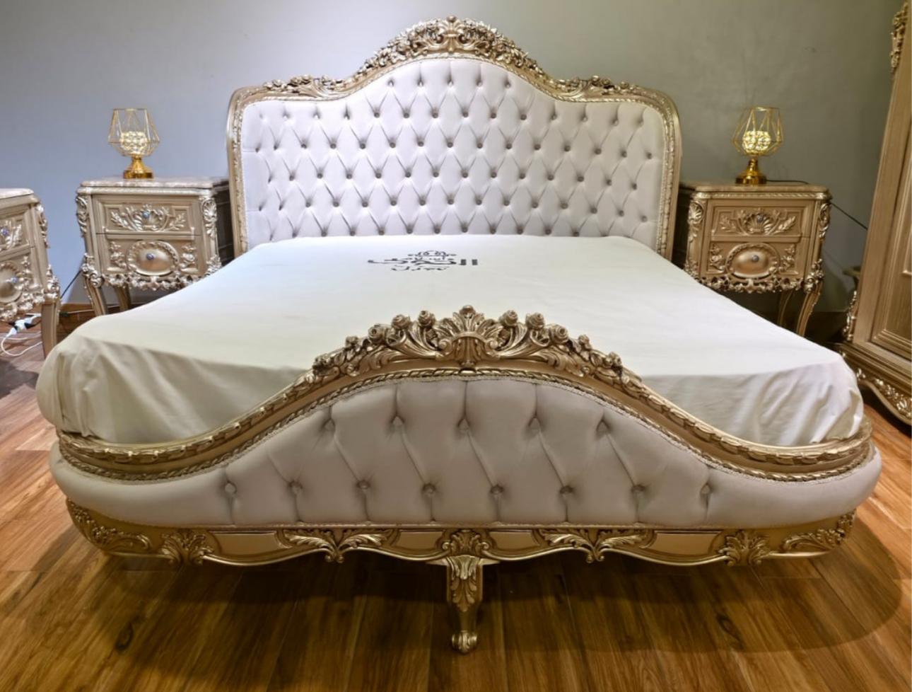 royal classic bedroom