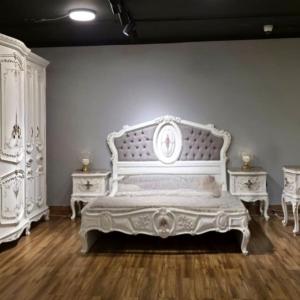 elezabith classic bedroom