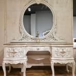 elezabith classic bedroom