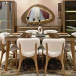 Girona dining room