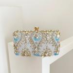Silver Elyndra Clutch