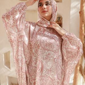 BLUSHING PETALS PRINT CLASSIC SATIN ISDAL