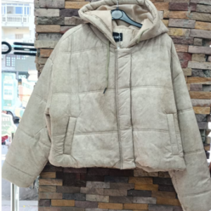 جاكت بامب قصير كابيتشوه