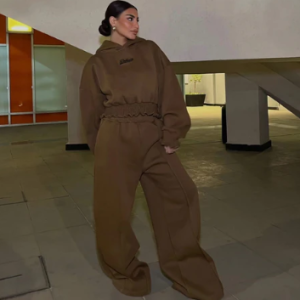 Wool-Textured Pants Maroon