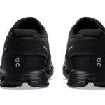 On Running Cloud 5 All Black