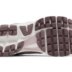 Air Zoom Vomero 5 'Chrome Platinum Violet'