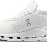On Running Cloudnova Undyed/White