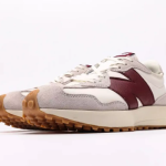 New Balance 327 Moonbeam Classic Burgundy