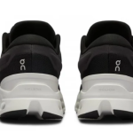 On Running Cloudstratus 3 Black/Frost