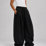 aura black pant