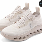 LOEWE x OnCloudtilt Sand