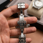 ساعة "Guess"ابيض