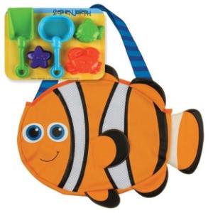 "BEACH TOTES BACK CLOWNFISH (S16) 5 sand toys included"