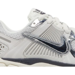 Air Zoom Vomero 5 'Photon Dust Metallic Silver'
