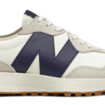 New Balance 327 – Moonbeam Outerspace