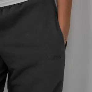 Essential Dark-Gray Summer Sweatpants