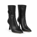 Elegance Boot with Crystal Ring R-405