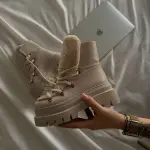 Fur leather boot
