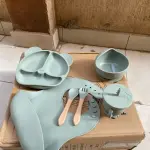 طقم اكل سيلكون كامل