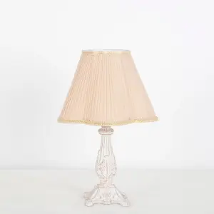 New Classic Table Lamp NCA44
