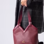 V-Cut Shoulder Bag-marron
