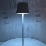 LUMO Minimalist Metal Lamp