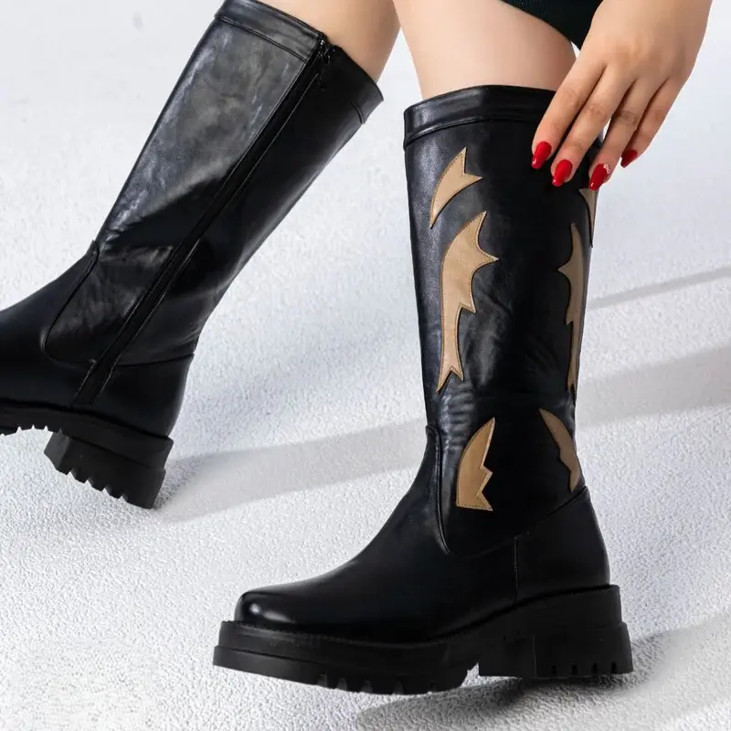 boot with a bold design mid heels B-42